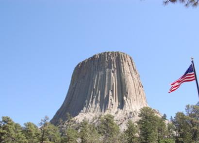 Башня Дьявола: базальтовая гора в США Геология Башни Дьявола