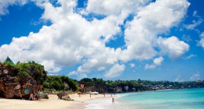 Biele pláže na Bali.  Kde si oddýchnuť na Bali?  Najlepšie pláže a letoviská.  Najlepšie miesta na kúpanie na Bali - kde hľadať