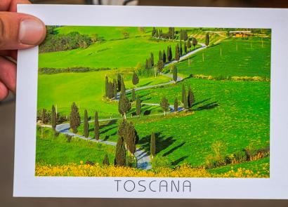 Vínna cesta Chianti.  Cestovanie po Toskánsku.  Pamiatky Florencie a čo vidieť v okolí.  Automatická trasa na dvojdňový výlet po severnom Toskánsku.  Vínna cesta „Etruské pobrežie“