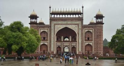 V ktorom mesto Taj Mahal stojí